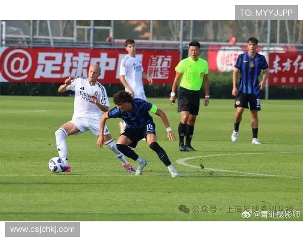 足球盛宴：深入解析上海足球队的比赛经验与战术策略