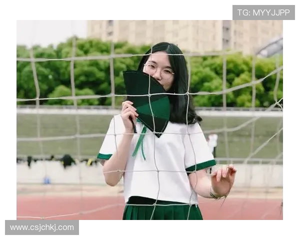 陈芳专访：从青涩小将到网球明星的成长之路回顾