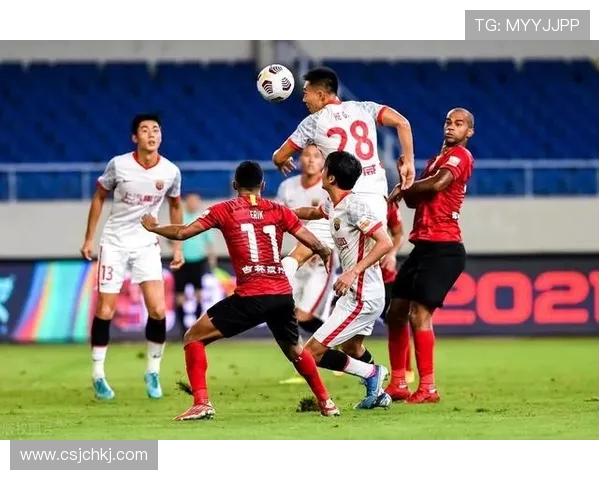 成都乒乓球队运营体系中的战术分析与实践探索